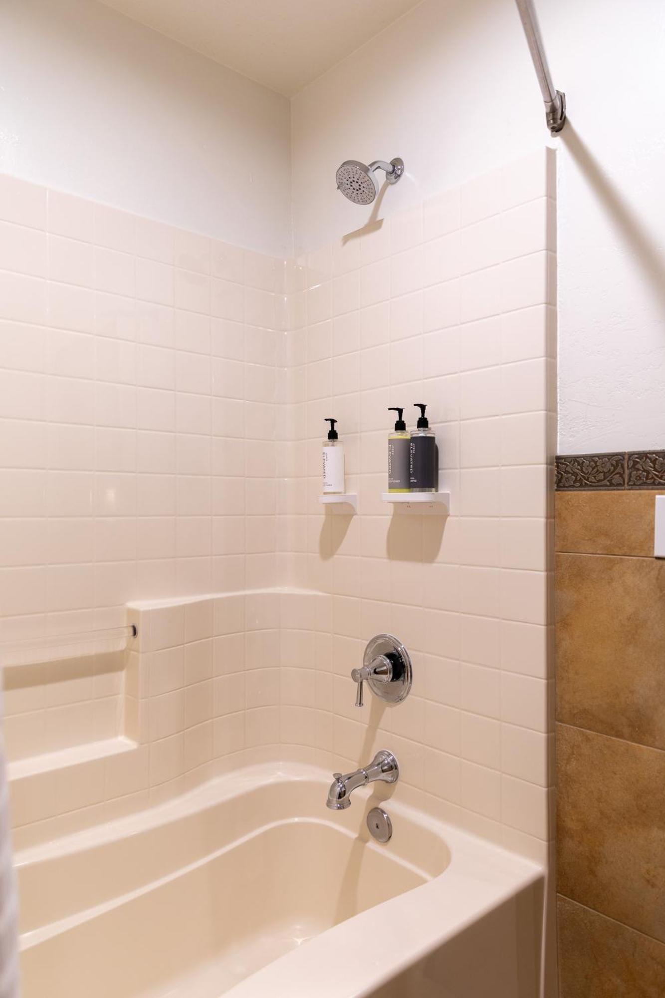 Ayres Hotel Redlands - Loma Linda מראה חיצוני תמונה