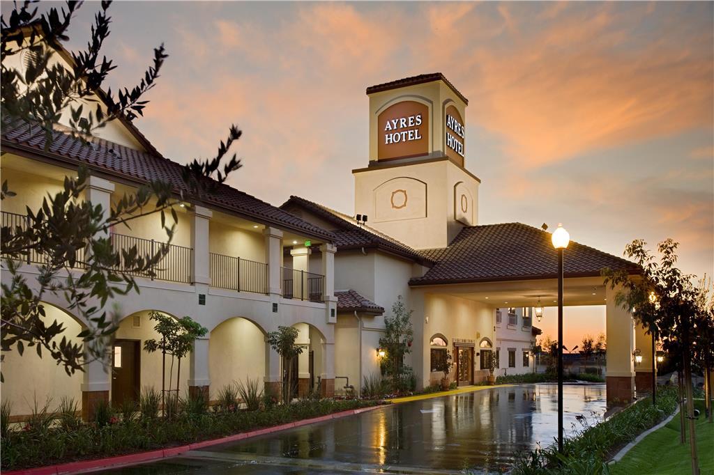 Ayres Hotel Redlands - Loma Linda מראה חיצוני תמונה